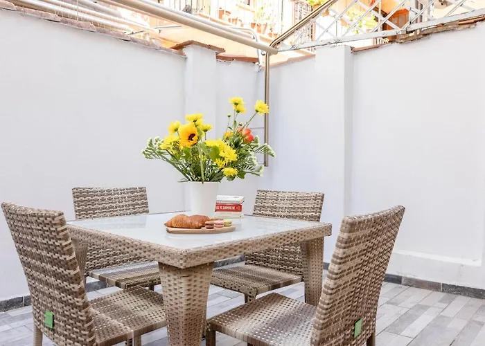 Art House Centro Storico Luxury Apartment